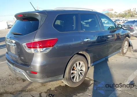 2014 Nissan Pathfinder Sv z USA, uszkodzony, nr VIN 5N1AR2MN8EC622083